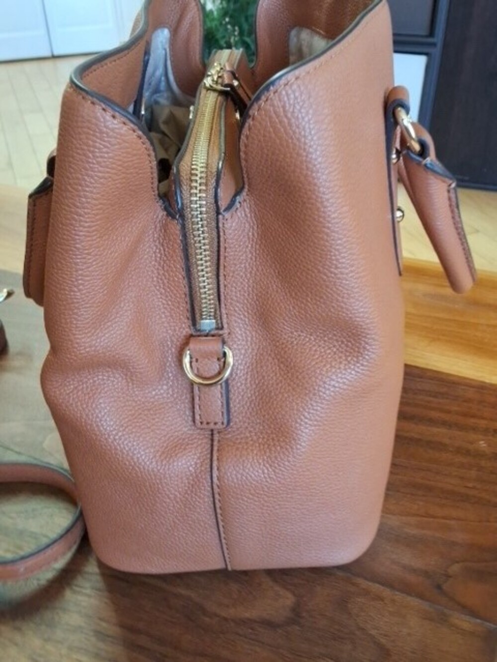 kate spade tan leather satchel with detachable strap - Picture 3 of 9